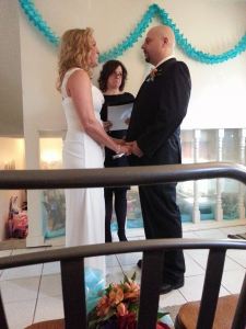 10007516_10152365990492387_302050416_n